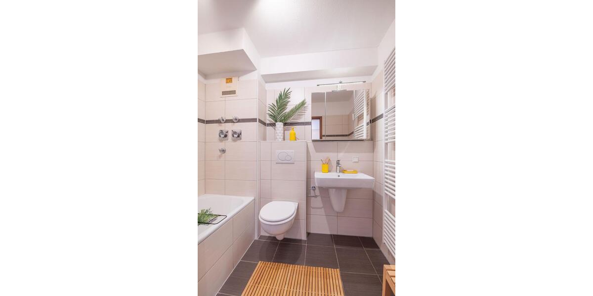 Etagenwohnung Pforzheim Dillweißenstein - 2.5 Zimmer, 66 m&sup2;, 820&euro; | Angebot:25867047