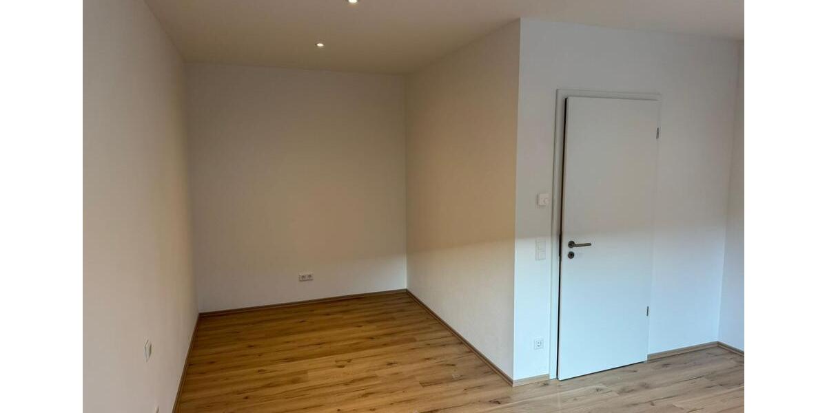 Einfamilienhaus Sundern (Sauerland) - 3 Zimmer, 103 m&sup2;, 1.184&euro; | Angebot:25269421