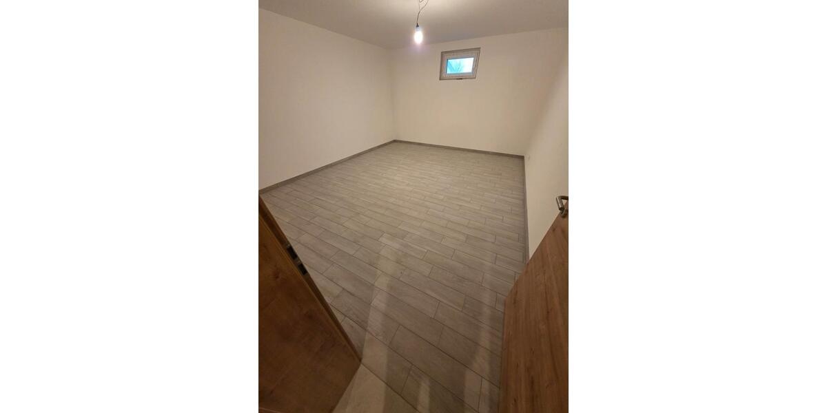 Doppelhaushälfte Simbach - 5 Zimmer, 157 m&sup2;, 1.350&euro; | Angebot:25791493