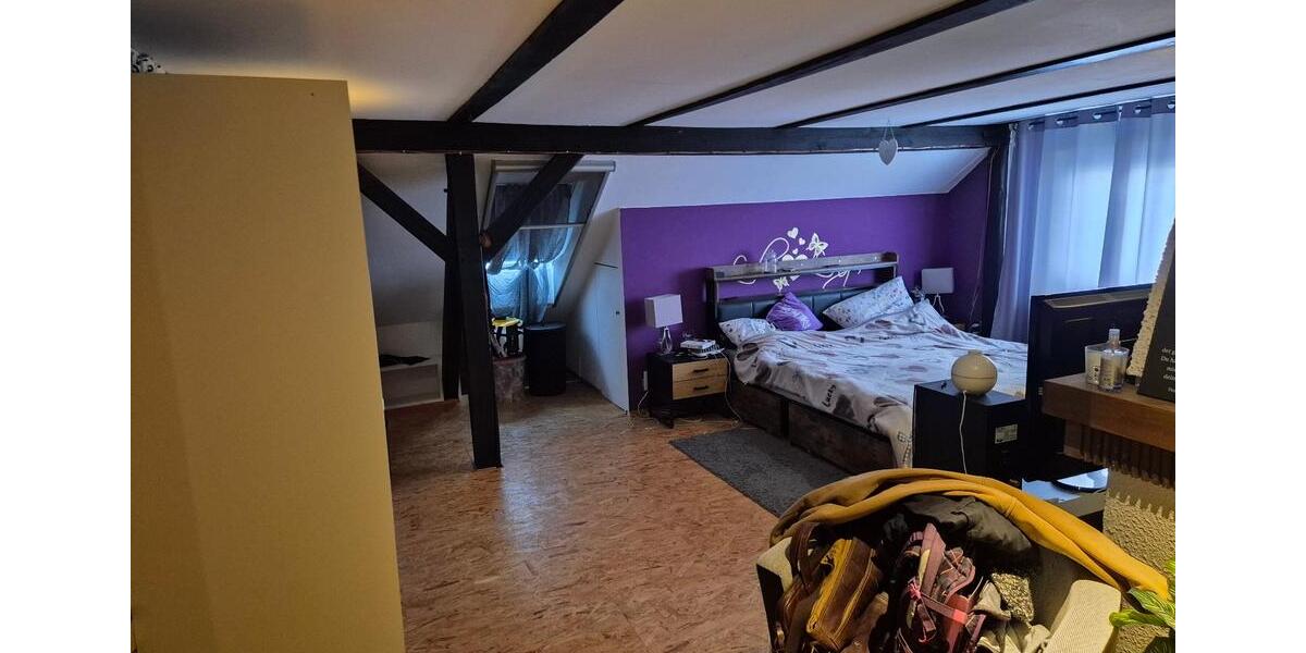 Maisonettenwohnung Edemissen - 4.5 Zimmer, 196 m&sup2;, 1.000&euro; | Angebot:26182606
