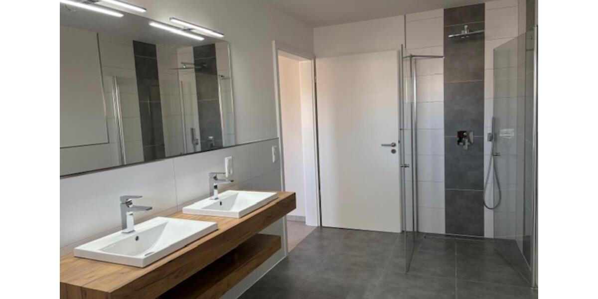 Etagenwohnung Ahlen - 2 Zimmer, 92 m&sup2;, 930&euro; | Angebot:25539393