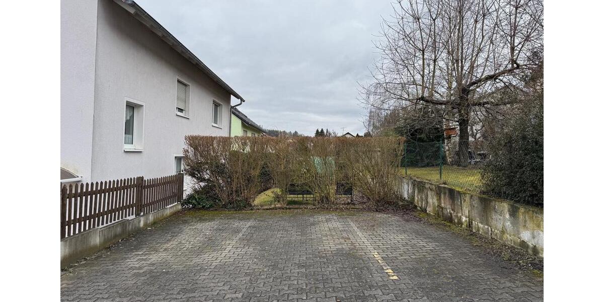 Dachgeschoßwohnung Würzburg Steinbachtal - 3 Zimmer, 75 m&sup2;, 830&euro; | Angebot:25332242