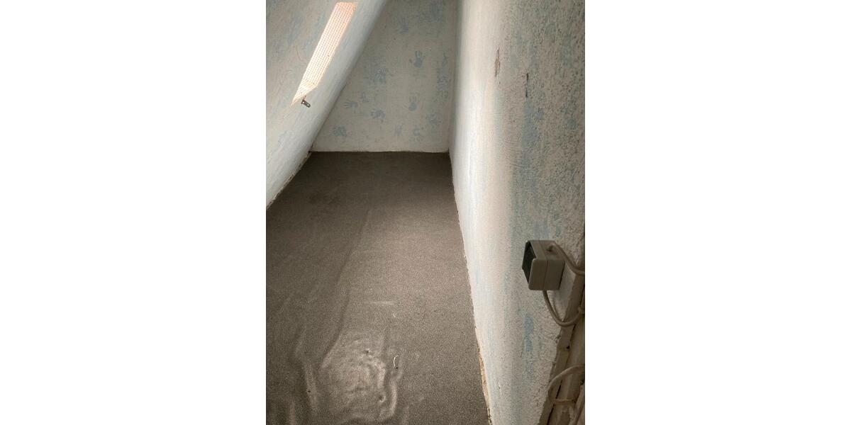 Dachgeschoßwohnung Schwäbisch Gmünd - 3 Zimmer, 67 m&sup2;, 670&euro; | Angebot:26336079