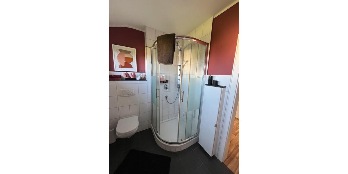 Wohnen auf Zeit Solingen Mitte - 2 Zimmer, 60 m&sup2;, 1.200&euro; | Angebot:25634376