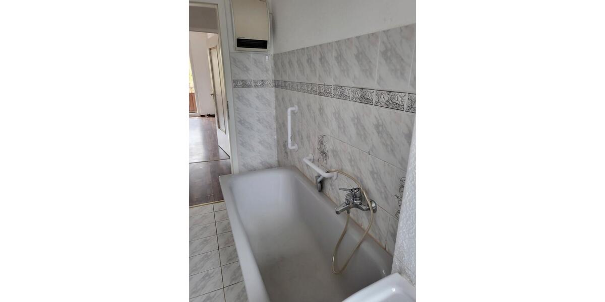 Etagenwohnung Mansfeld - 3 Zimmer, 60 m&sup2;, 340&euro; | Angebot:26652794