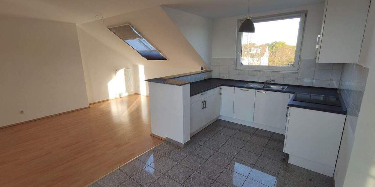 Etagenwohnung Troisdorf - 2 Zimmer, 60 m&sup2;, 690&euro; | Angebot:24847587