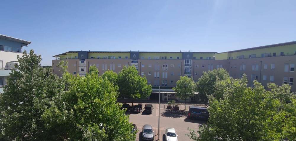 ++Großzügig wohnen: 4 Zimmer mit Aufzug & Weitblick++