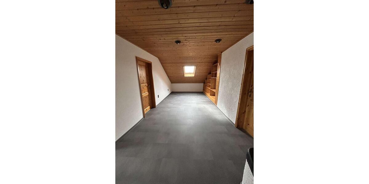 ***Renovierte vier Zimmer Wohnung in Ulmen*** 4 zimmer