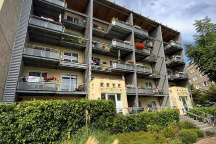 Wohnung Dessau-Roßlau Innenstadt - 3 Zimmer, 68 m&sup2;, 425&euro; | Angebot:25877179