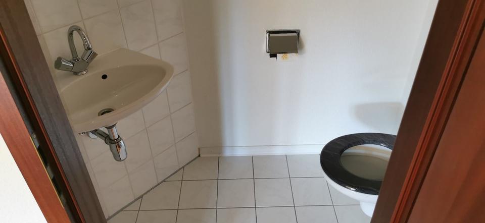 Dachgeschoßwohnung Torgau - 2 Zimmer, 65 m&sup2;, 420&euro; | Angebot:25907367