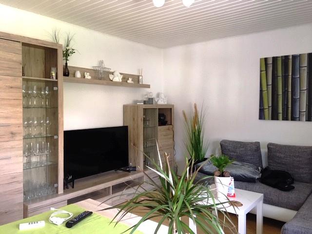 Etagenwohnung Neuhof - 2 Zimmer, 68 m&sup2;, 650&euro; | Angebot:26496341