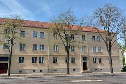 Wohnung Dessau-Roßlau Innenstadt - 2 Zimmer, 69 m&sup2;, 497&euro; | Angebot:26672262