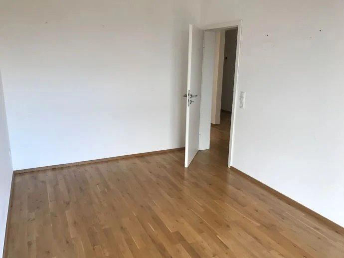 Etagenwohnung Kassel Harleshausen - 4 Zimmer, 118 m&sup2;, 1.450&euro; | Angebot:26040478