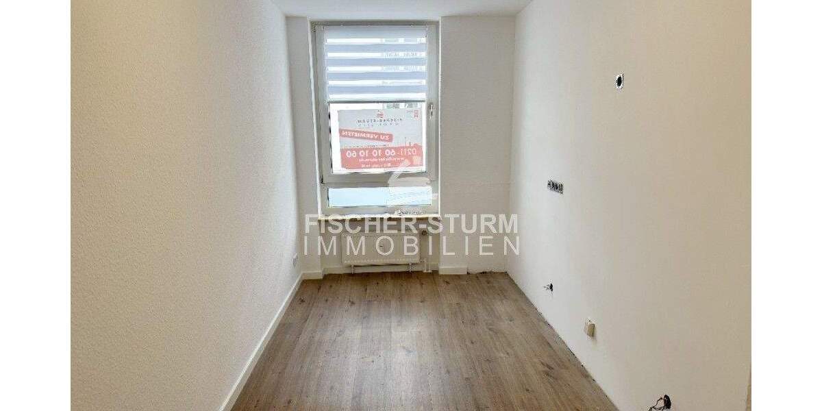 Düsseldorf-Carlstadt: Kunst und Kultur vor der Tür!! 3 zimmer