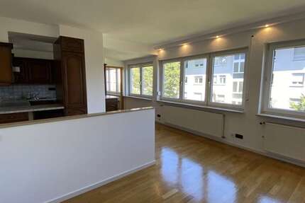 Wohnung Stuttgart Stuttgart-West - 4 Zimmer, 107 m&sup2;, 1.240&euro; | Angebot:27252970