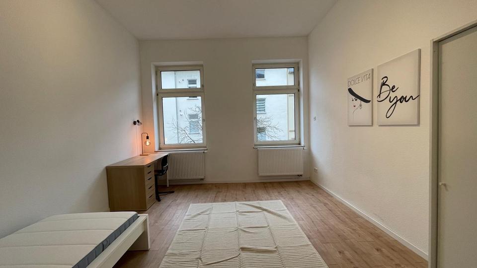 Wohnen auf Zeit Düsseldorf Stadtbezirk 3 - 16 Zimmer, 76 m&sup2;, 650&euro; | Angebot:26621103