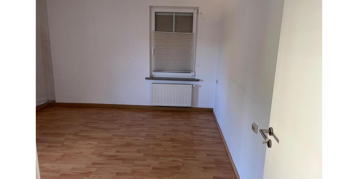 Etagenwohnung Breitungen/Werra Werra - 3 Zimmer, 67 m&sup2;, 600&euro; | Angebot:26631210