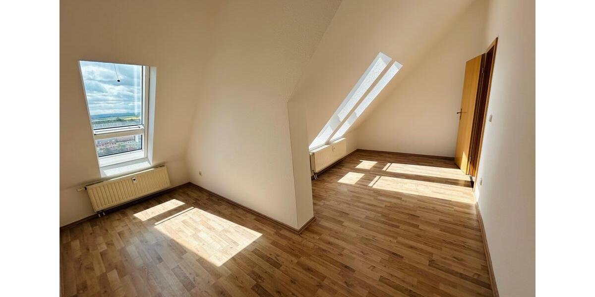 Maisonettenwohnung Hohenstein-Ernstthal Ernstthal - 3 Zimmer, 107 m&sup2;, 800&euro; | Angebot:26578298