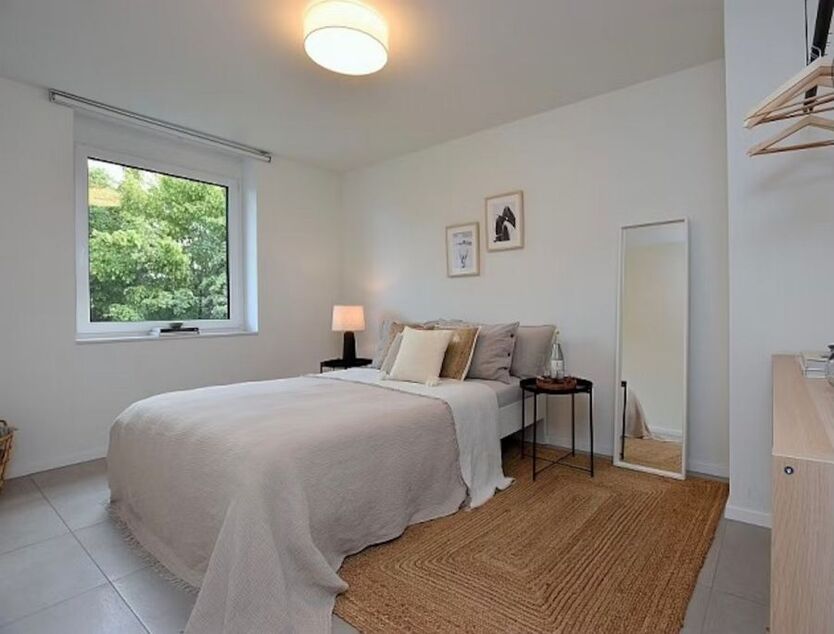 Möbliertes 2-Zimmer-Wohnung mit Terrasse im beliebten Märchenviertel