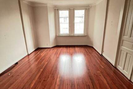 3 Zimmer Wohnung zum 16.11.2025 3 zimmer