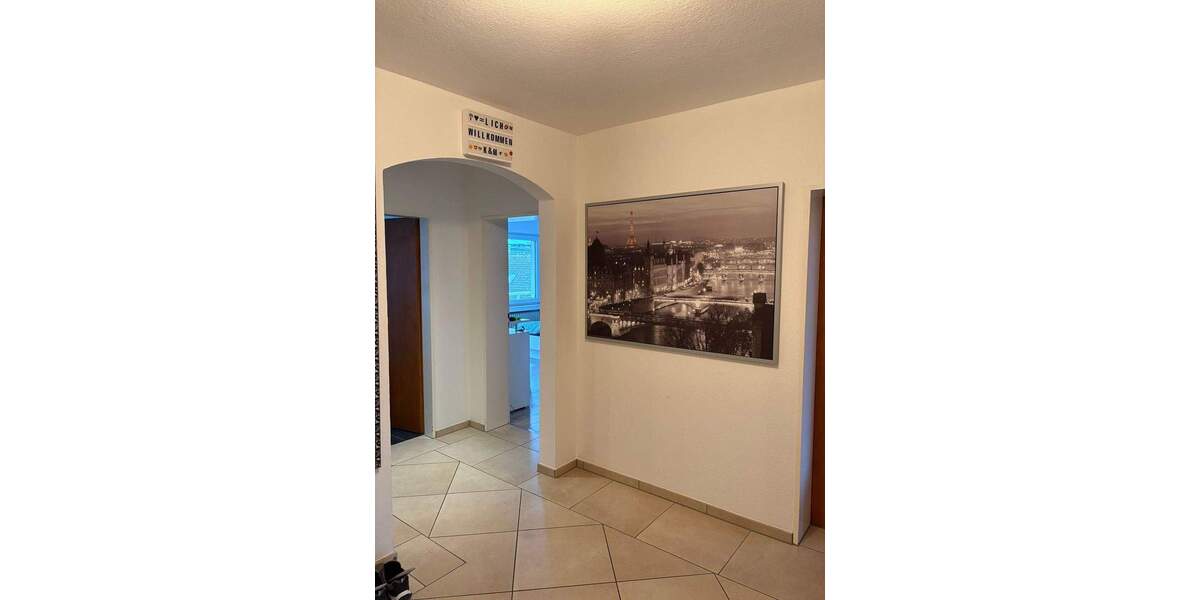 Etagenwohnung Mülheim an der Ruhr Broich - 3 Zimmer, 76 m&sup2;, 500&euro; | Angebot:25108055