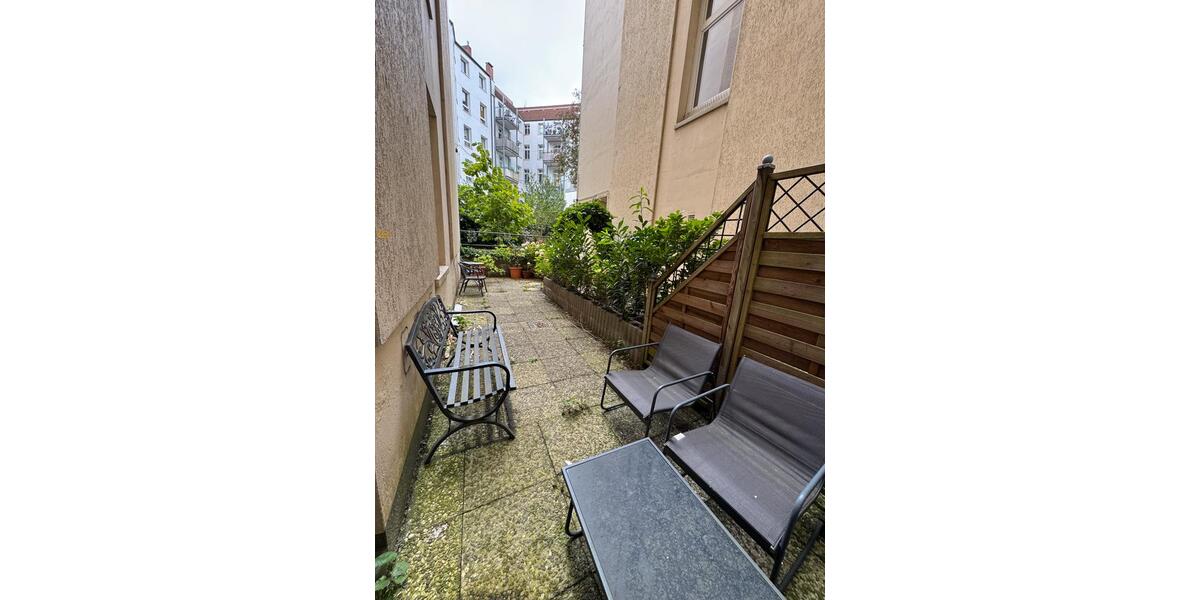 Erdgeschoßwohnung Hamburg Hohenfelde - 5 Zimmer, 135 m&sup2;, 600&euro; | Angebot:25477477