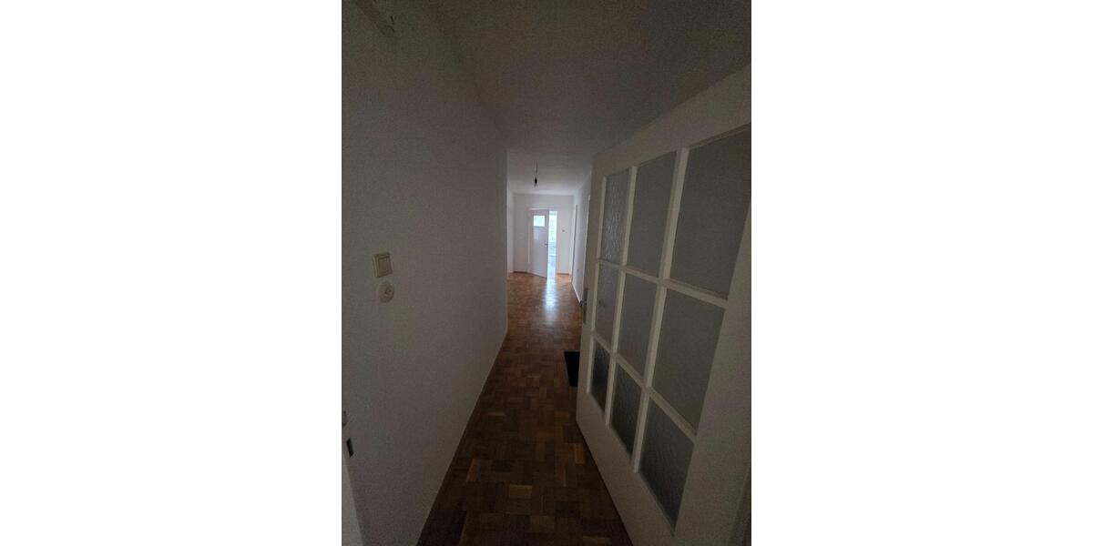 Etagenwohnung Bad Mergentheim - 3 Zimmer, 88 m&sup2;, 720&euro; | Angebot:25146633