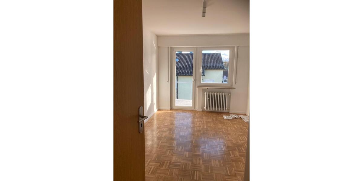 Wohnen auf Zeit Neuhausen auf den Fildern - 3 Zimmer, 13 m&sup2;, 480&euro; | Angebot:25852111
