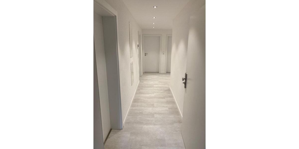 Etagenwohnung Simonswald - 4 Zimmer, 90 m&sup2;, 1.100&euro; | Angebot:25182475