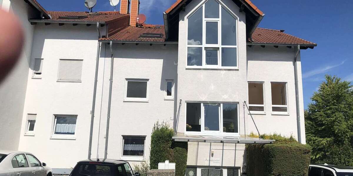 Etagenwohnung Hünstetten-Wallbach Wallbach - 4 Zimmer, 114 m&sup2;, 1.200&euro; | Angebot:24222929