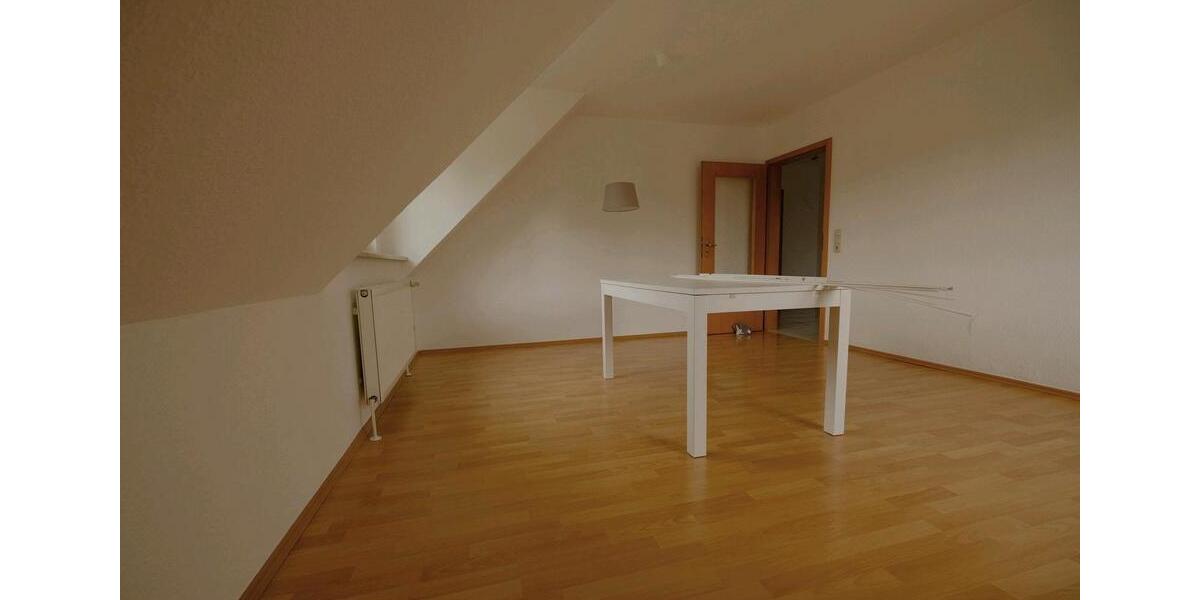 Etagenwohnung Süderlügum - 3 Zimmer, 60 m&sup2;, 760&euro; | Angebot:25149833