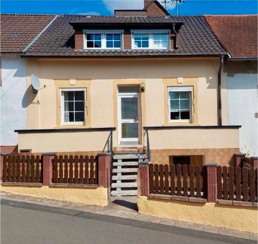 Einfamilienhaus in 66839 Schmelz - renoviert & bezugsfertig zimmer