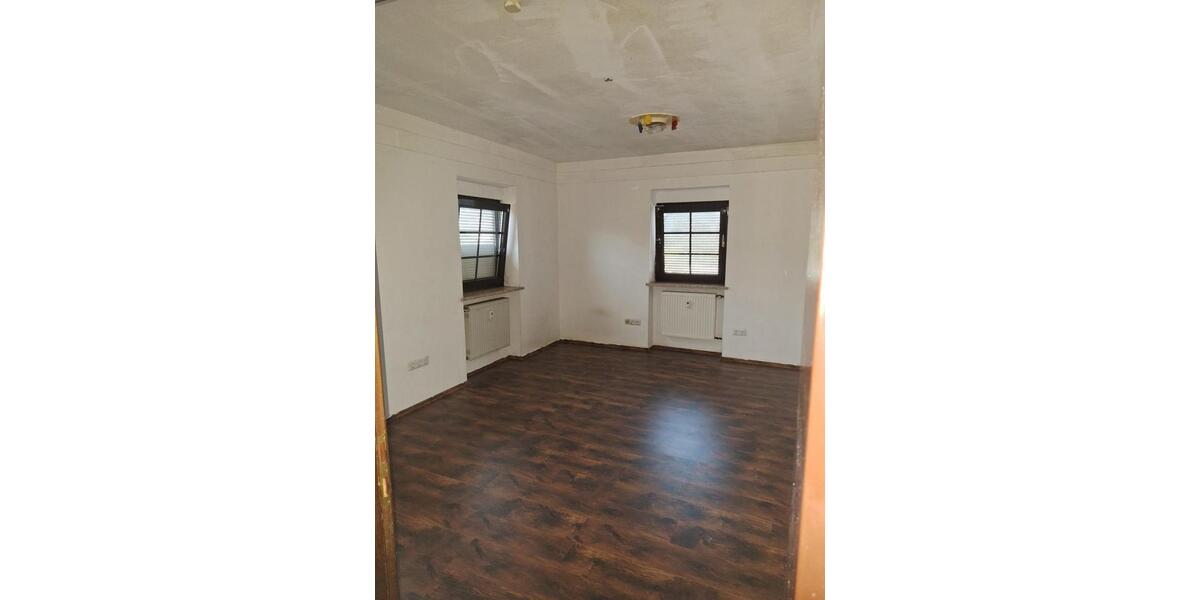 Erdgeschoßwohnung Marktl - 4 Zimmer, 115 m&sup2;, 660&euro; | Angebot:25647249