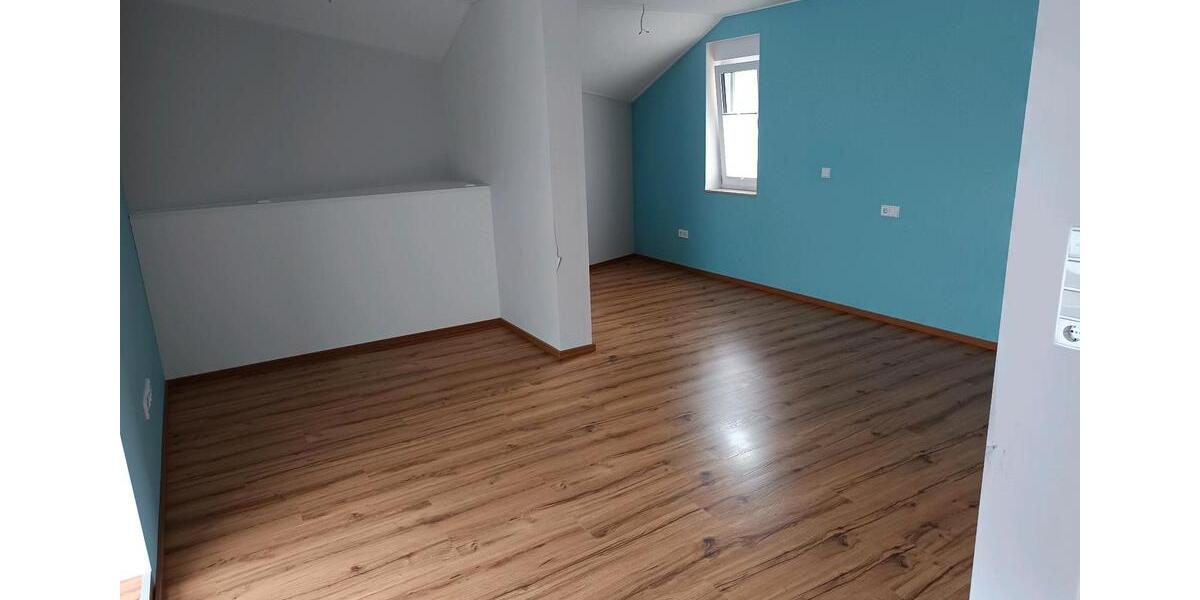 Etagenwohnung Sontheim an der Brenz - 6 Zimmer, 180 m&sup2;, 1.450&euro; | Angebot:26312704