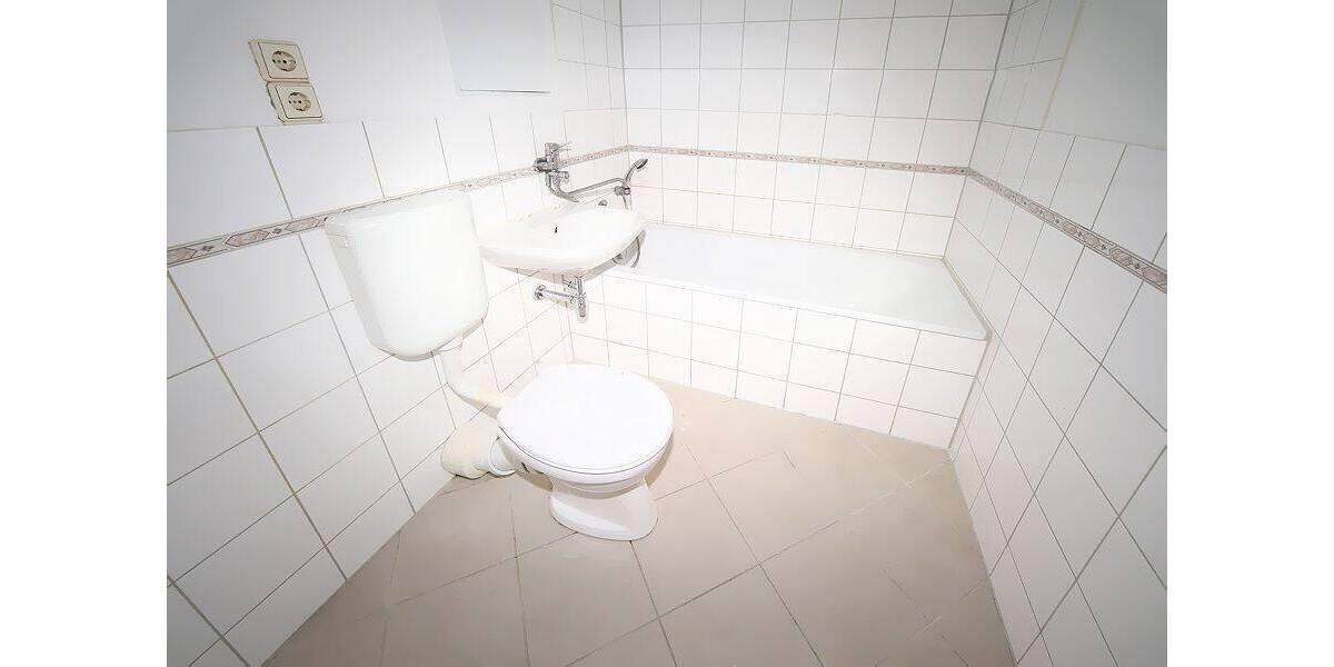 Etagenwohnung Eisleben Lutherstadt Eisleben - 4 Zimmer, 65 m&sup2;, 334&euro; | Angebot:26659883