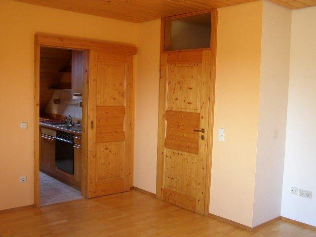 Dachgeschoßwohnung Grettstadt - 4 Zimmer, 80 m&sup2;, 640&euro; | Angebot:26048568