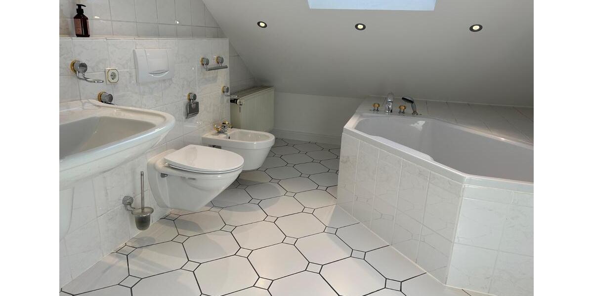 Loft - Studio - Atelier Rittersdorf - 4 Zimmer, 161 m&sup2;, 1.100&euro; | Angebot:26402780
