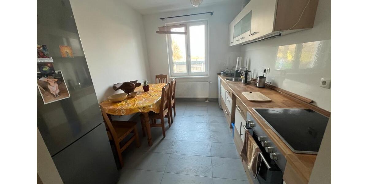 Etagenwohnung Neustrelitz - 1 Zimmer, 51 m&sup2;, 600&euro; | Angebot:24378613