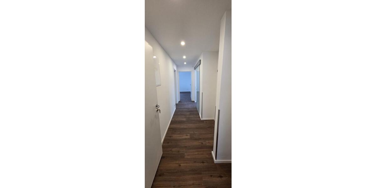Etagenwohnung Blaustein - 4 Zimmer, 85 m&sup2;, 1.400&euro; | Angebot:24474926
