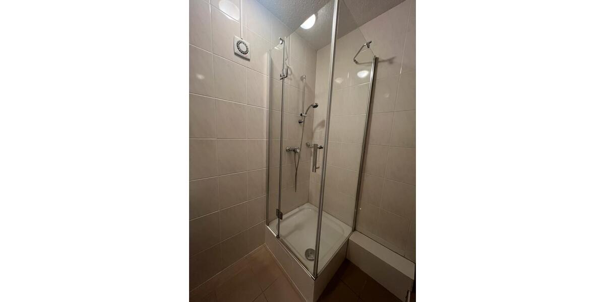Etagenwohnung Pforzheim - 1 Zimmer, 20 m&sup2;, 900&euro; | Angebot:26136000