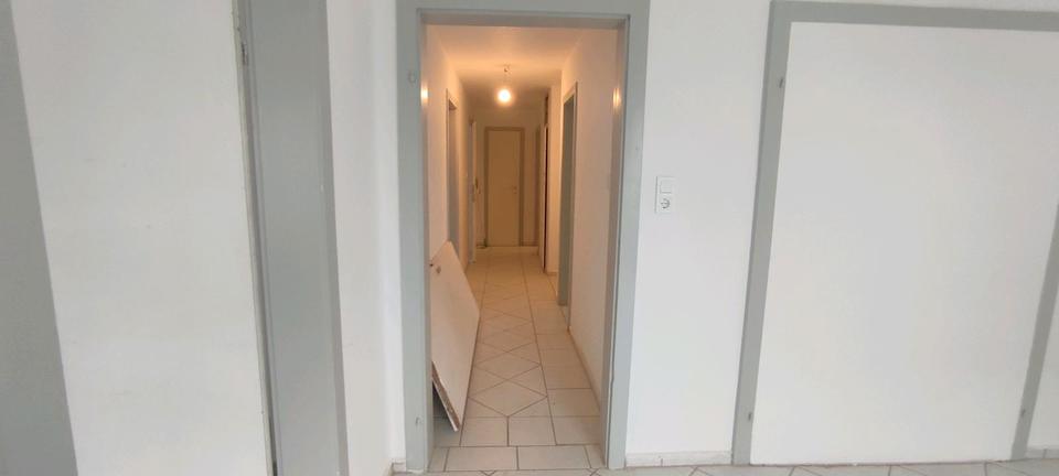 Etagenwohnung Steinau an der Straße - 3.5 Zimmer, 70 m&sup2;, 750&euro; | Angebot:26276560