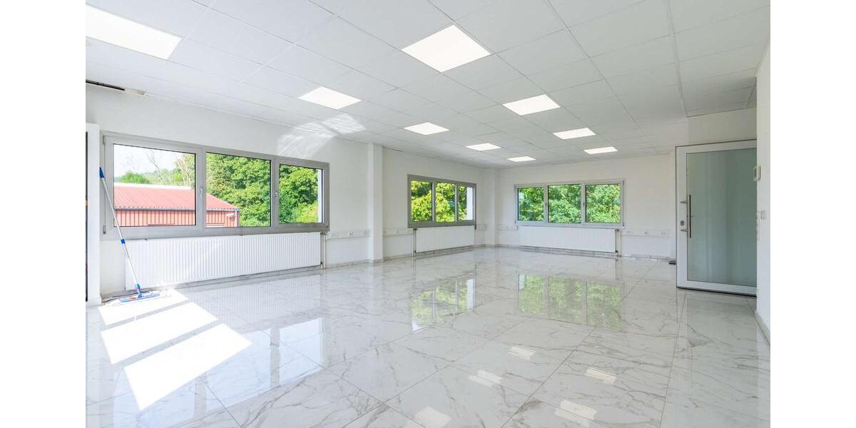 Moderne Büroflächen im Gewerbegebiet in Marburg zimmer