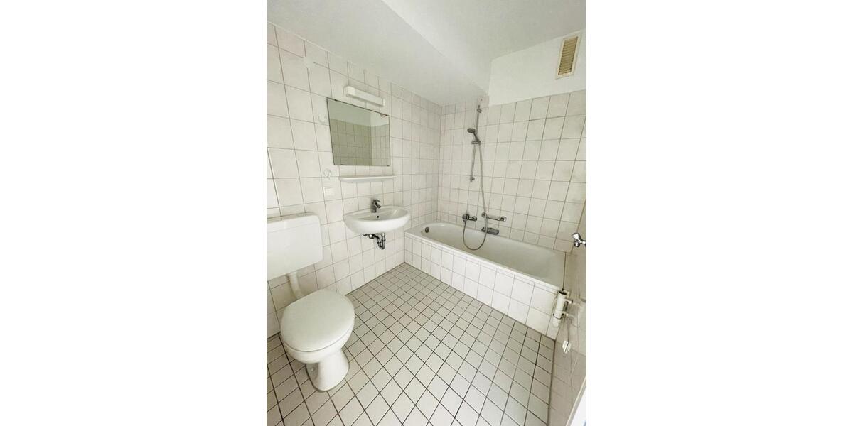 Etagenwohnung Neustadt an der Weinstraße - 3 Zimmer, 69 m&sup2;, 739&euro; | Angebot:26096306