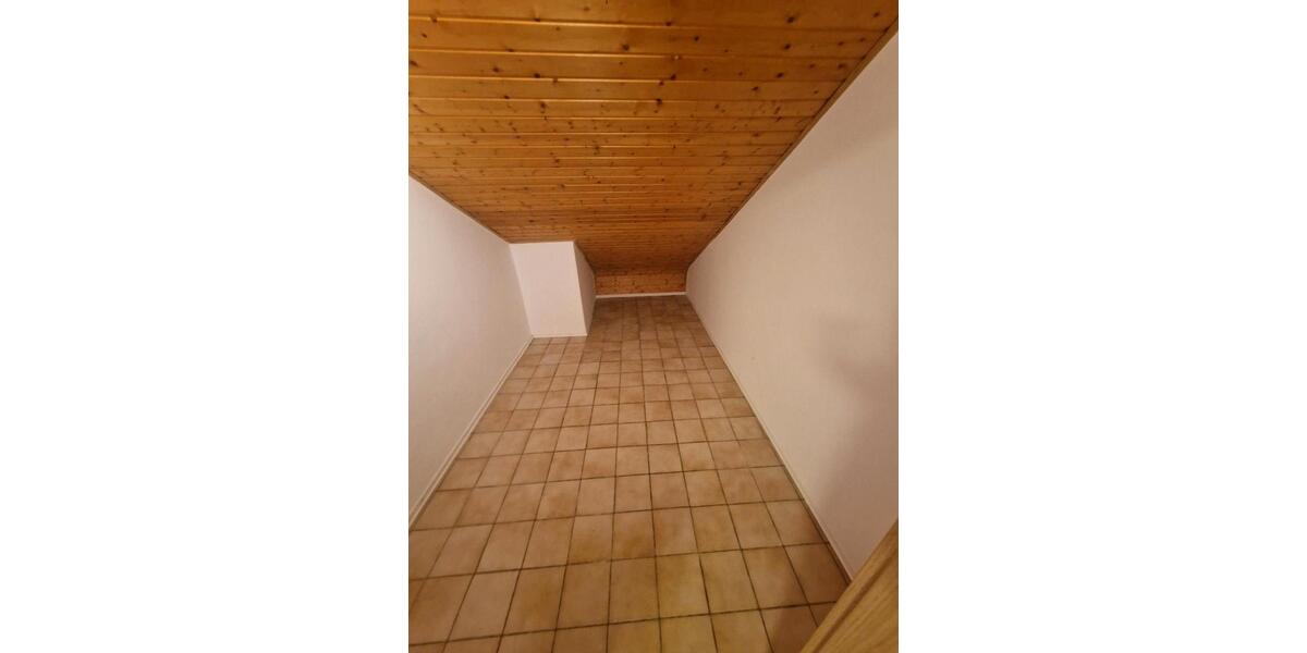 Dachgeschoßwohnung Dollnstein - 4.5 Zimmer, 125 m&sup2;, 1.350&euro; | Angebot:24715059