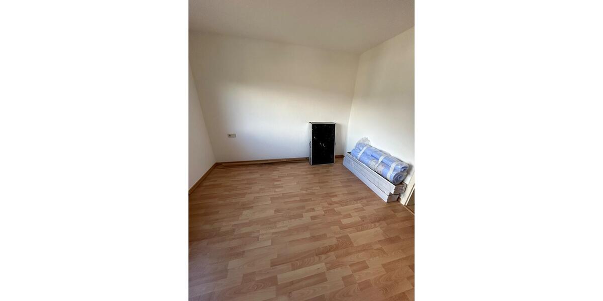 Etagenwohnung Bad Liebenzell - 2 Zimmer, 40 m&sup2;, 450&euro; | Angebot:26278554