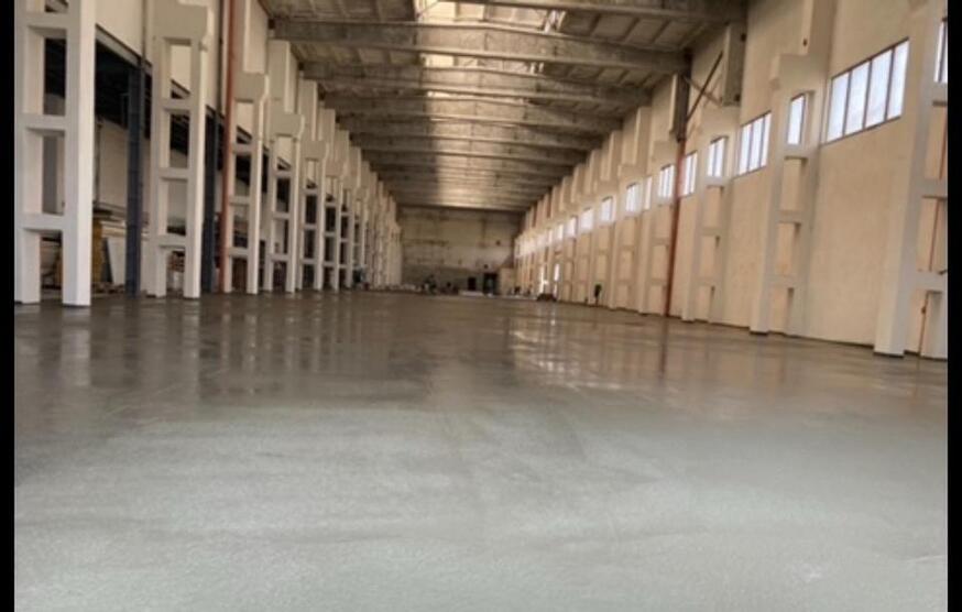 Produktivní und Lagerhalle zu Mieten zimmer