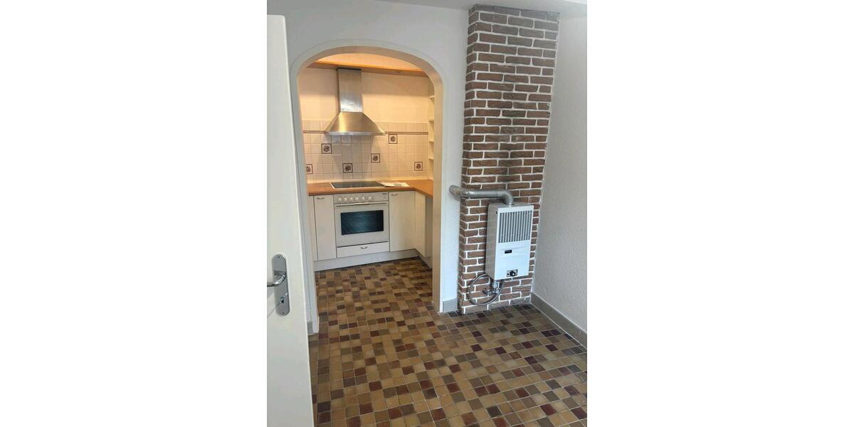 Etagenwohnung Weinheim - 3.5 Zimmer, 80 m&sup2;, 1.000&euro; | Angebot:26004503