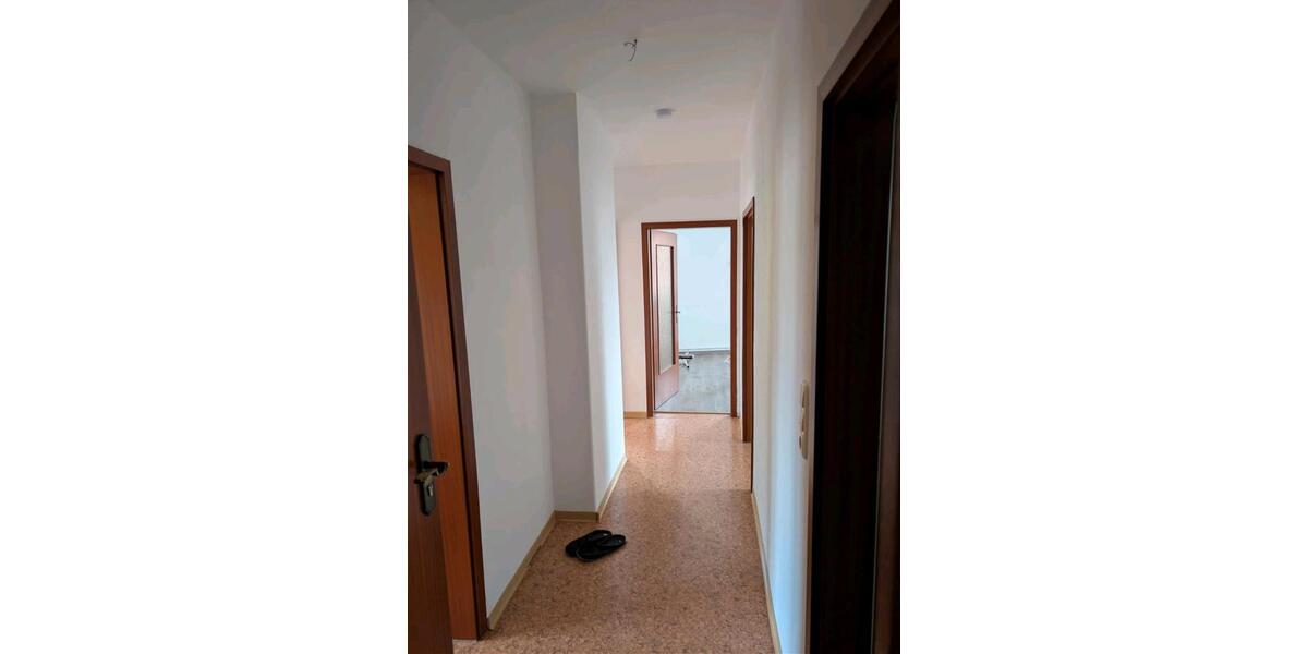 Etagenwohnung Grabow - 3 Zimmer, 75 m&sup2;, 490&euro; | Angebot:26556915