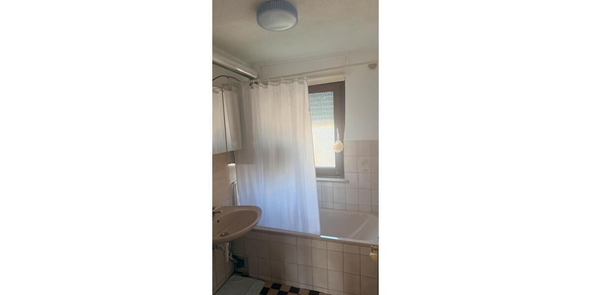 Etagenwohnung Bielefeld Mitte - 3 Zimmer, 62 m&sup2;, 600&euro; | Angebot:26278520