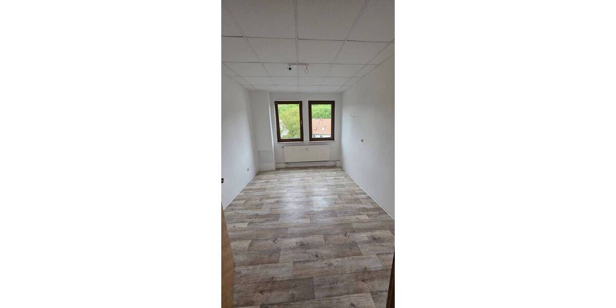 Etagenwohnung Steinbach-Hallenberg Hallenberg - 3 Zimmer, 86 m&sup2;, 516&euro; | Angebot:26657111